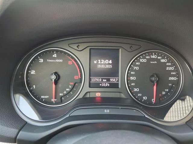 AUDI Q2 1.6 TDI Business